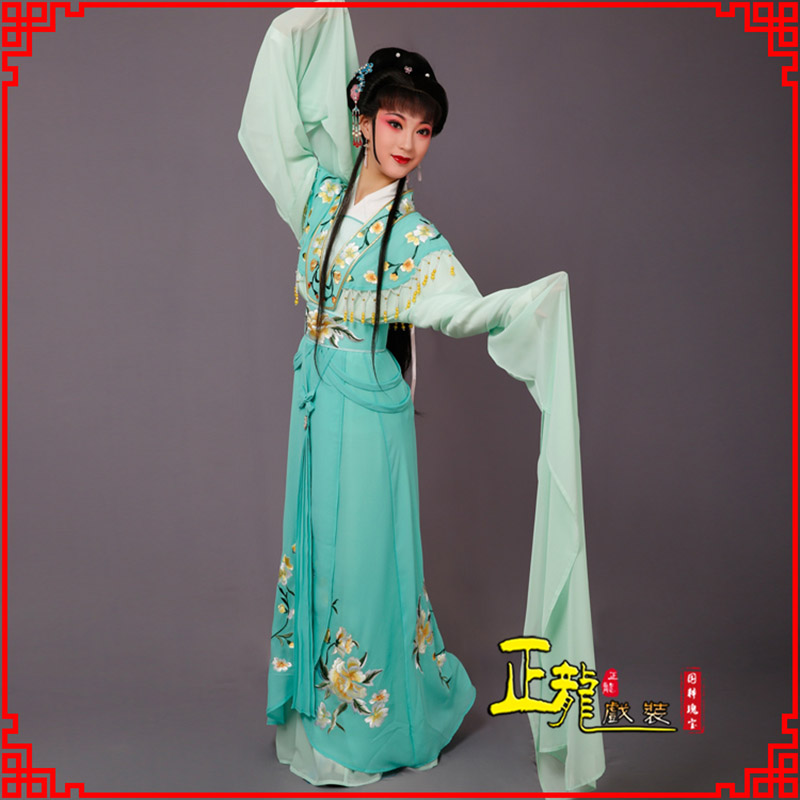 天祝青衣水袖戏服演出服 云肩花旦衣